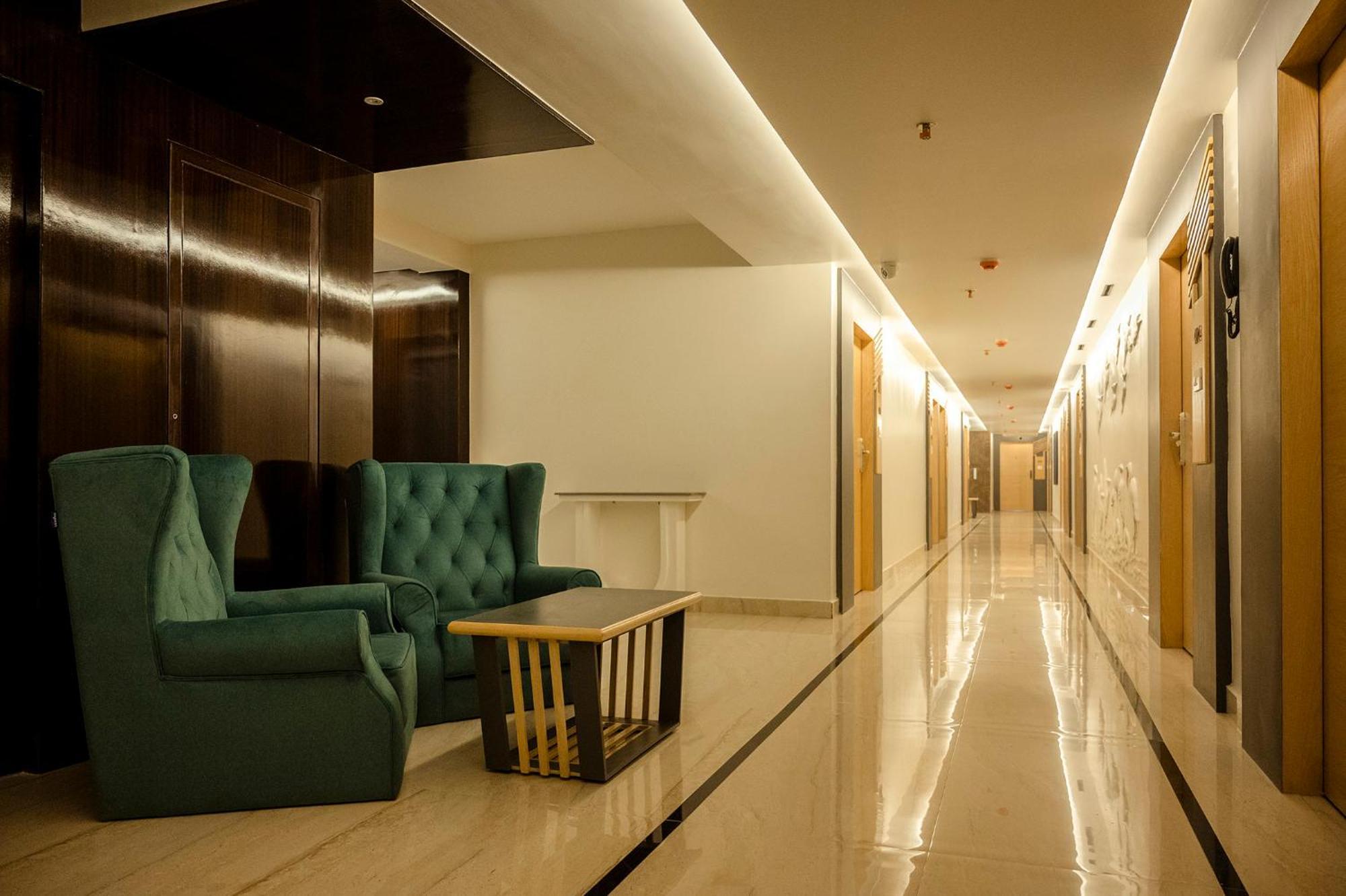 Hotel Lake View Baharampur Εξωτερικό φωτογραφία