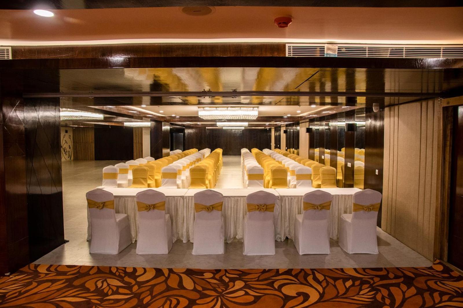 Hotel Lake View Baharampur Εξωτερικό φωτογραφία