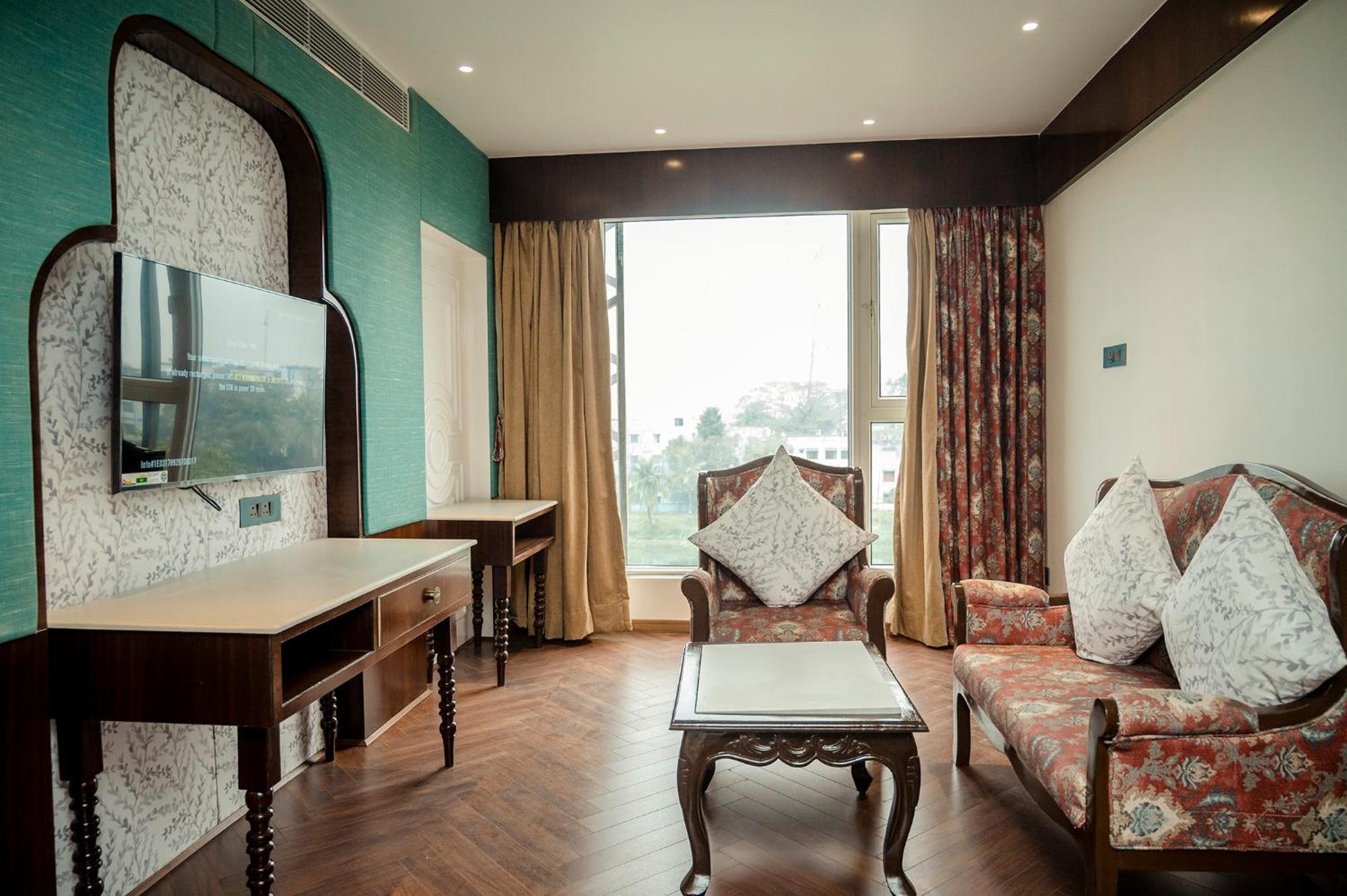 Hotel Lake View Baharampur Εξωτερικό φωτογραφία