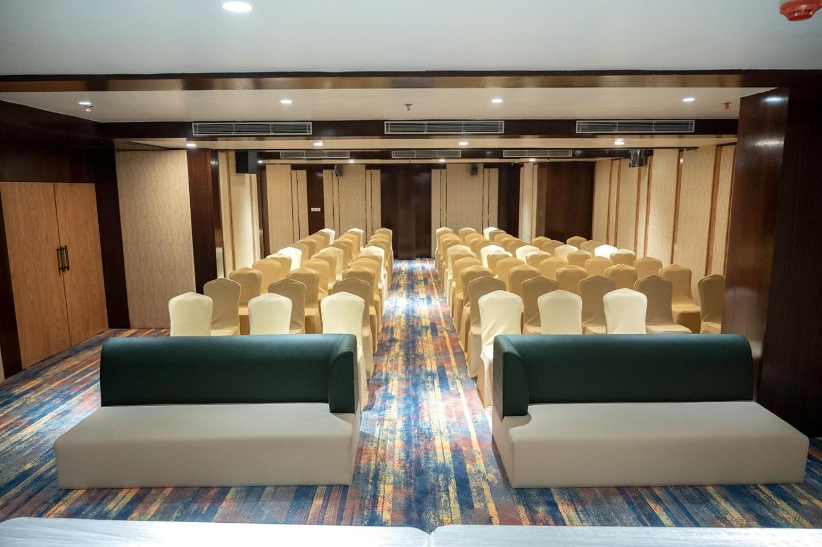 Hotel Lake View Baharampur Εξωτερικό φωτογραφία