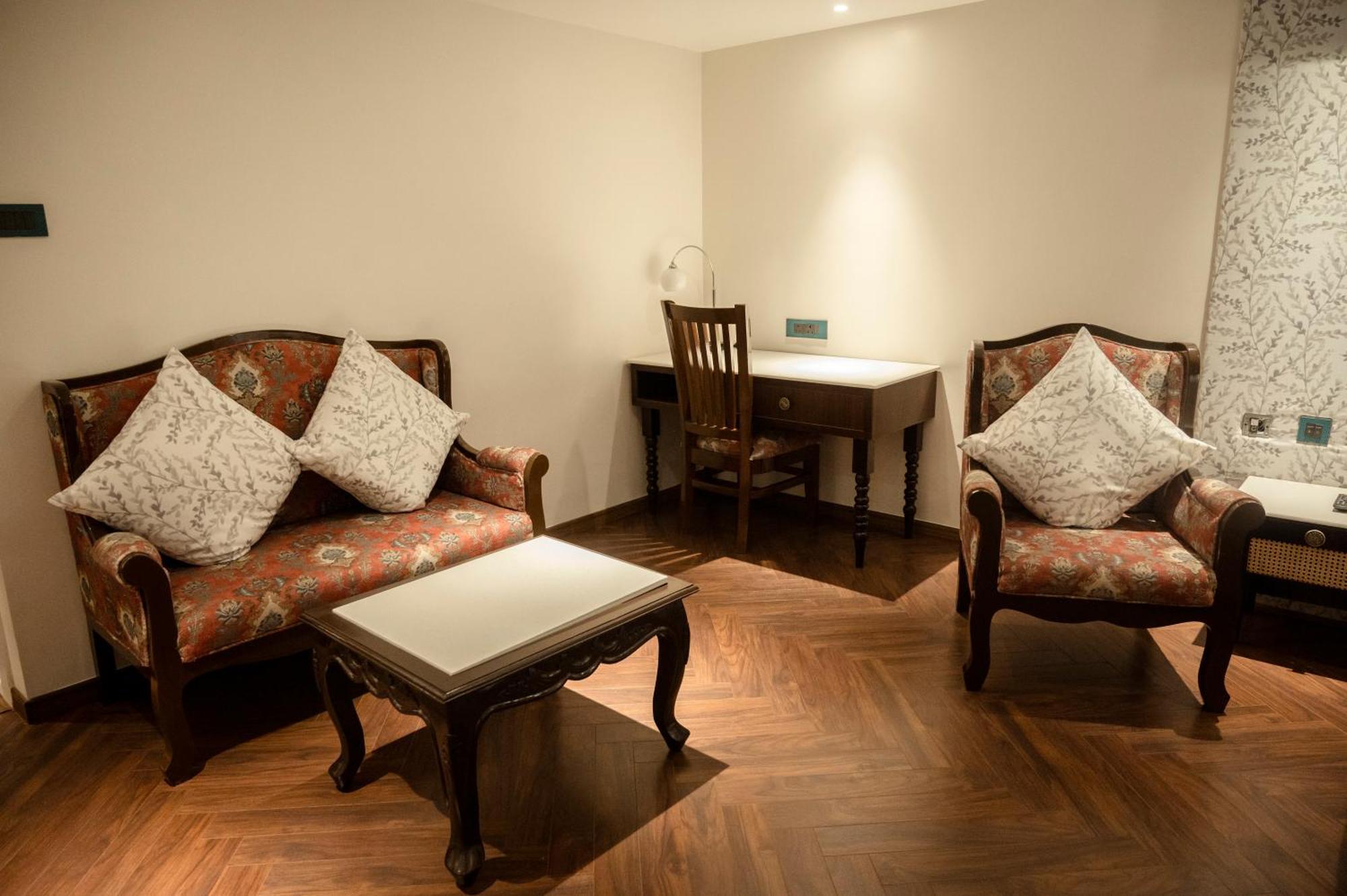 Hotel Lake View Baharampur Εξωτερικό φωτογραφία